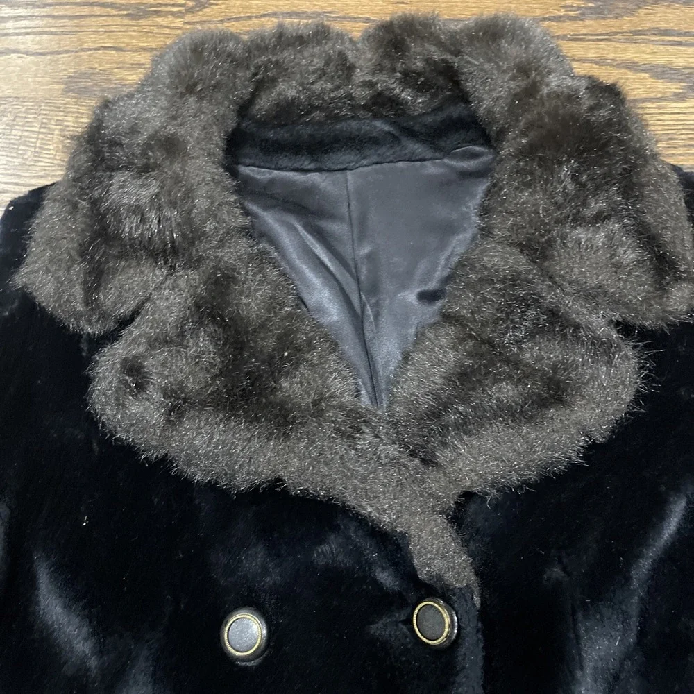 VINTAGE Borgazia‎ Coat Women's Black Faux Fur Styled by Career Originals 60s